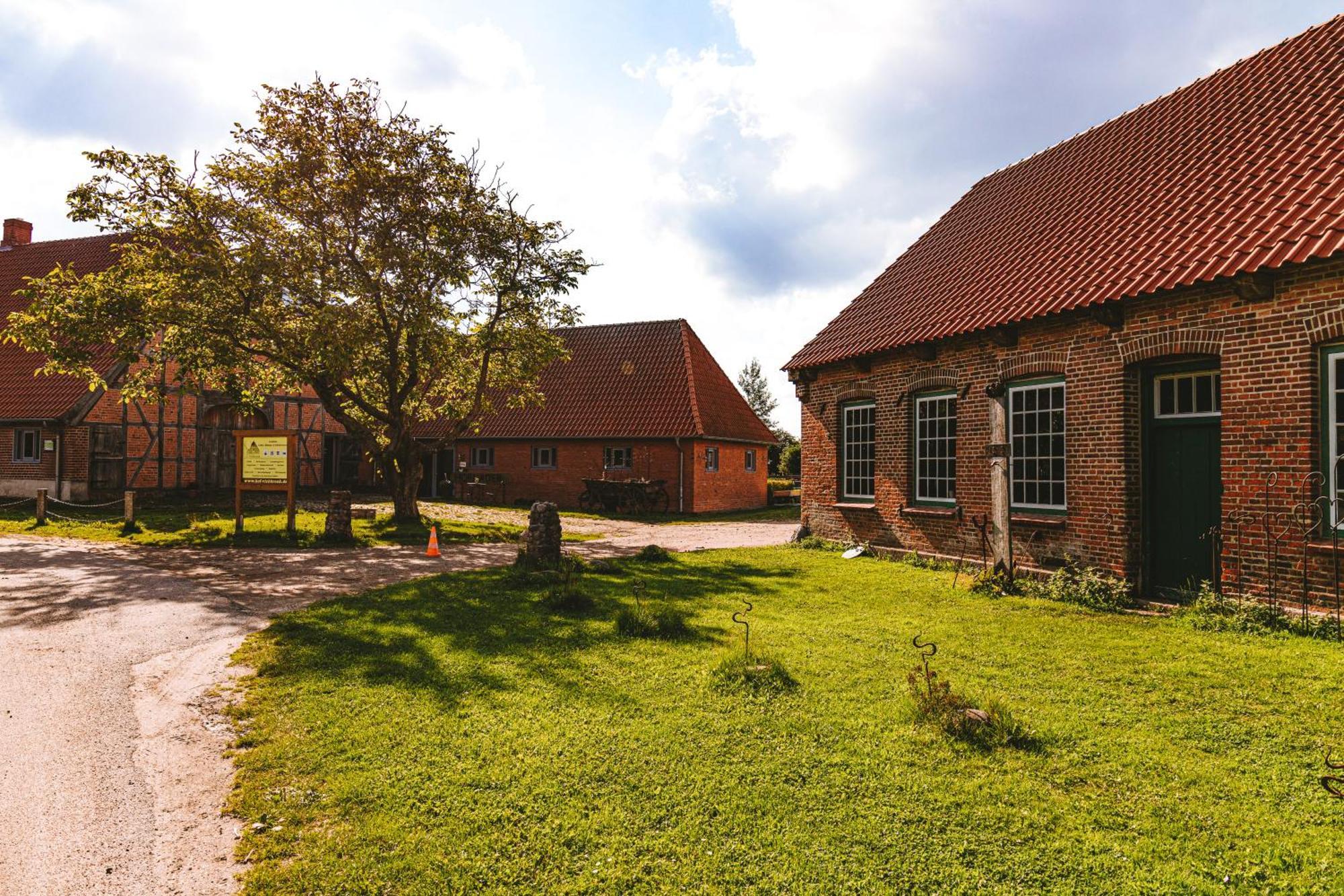 فندق Domo Camp - Nature Glamping Hof Viehbrook Rendswuhren المظهر الخارجي الصورة