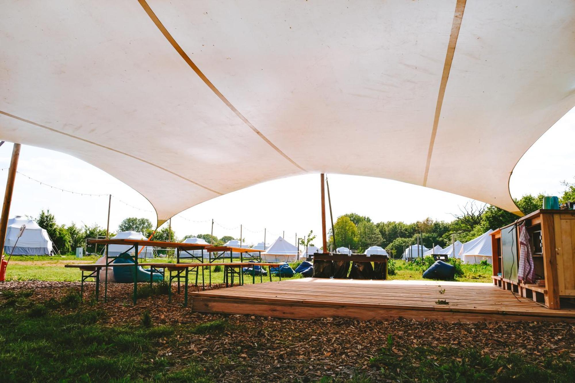 فندق Domo Camp - Nature Glamping Hof Viehbrook Rendswuhren المظهر الخارجي الصورة